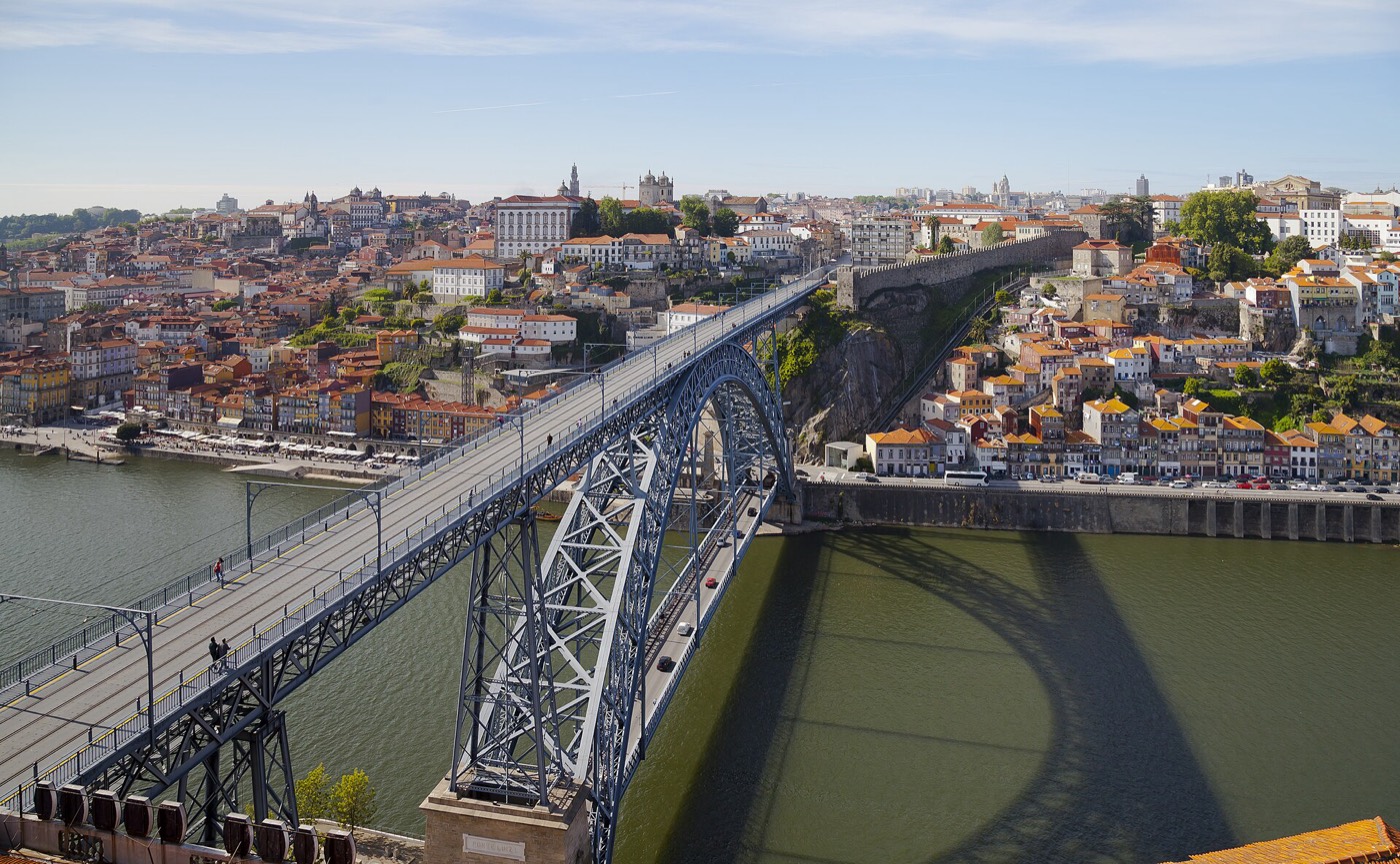 Foto real de referência turística de Porto, Portugal